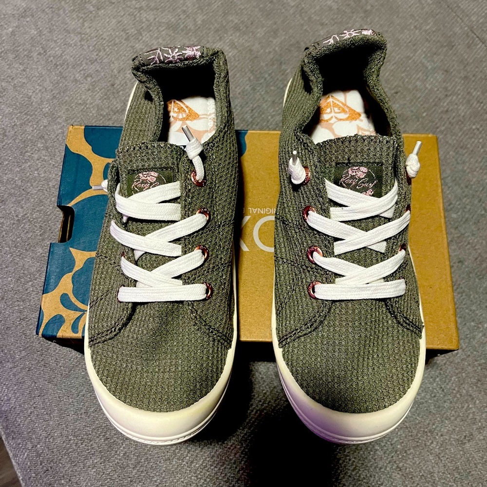 Roxy platform sneakers in green